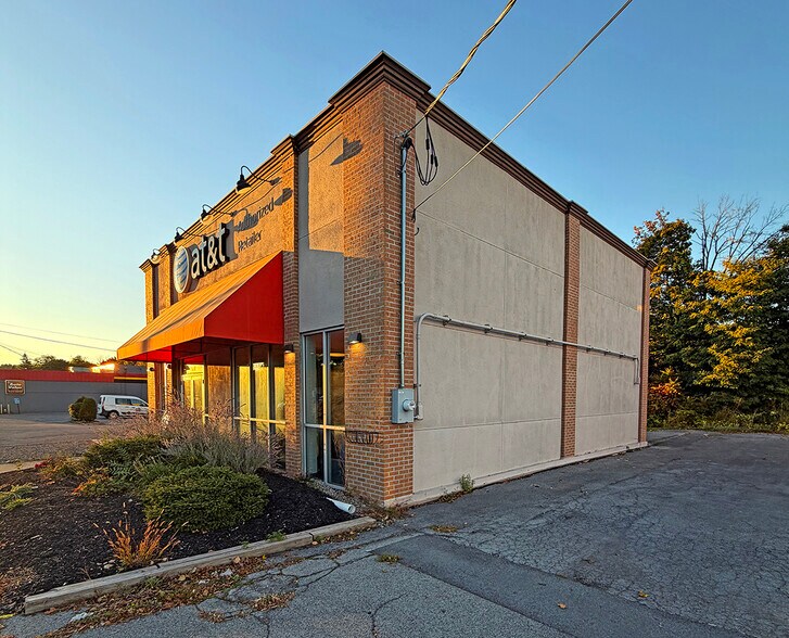 More Photos Of 229 W Union St, Newark Freestanding For Sale