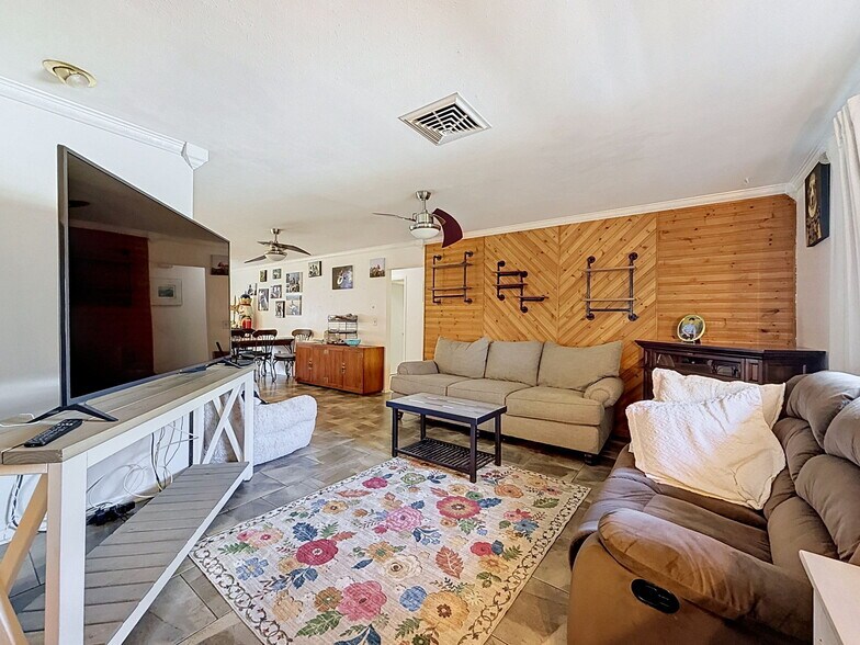 More Photos Of 7813 Leo Kidd Ave, Port Richey Flex For Sale