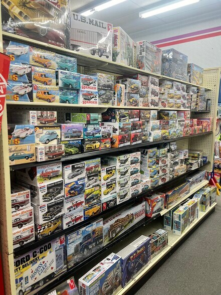 More Photos Of 208 Main Ave S, Park Rapids Storefront Retail Residential For Sale