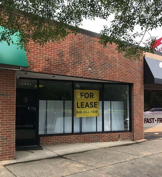 Primary Photo Of 19005 Mack Ave, Detroit Storefront Retail Office For Lease