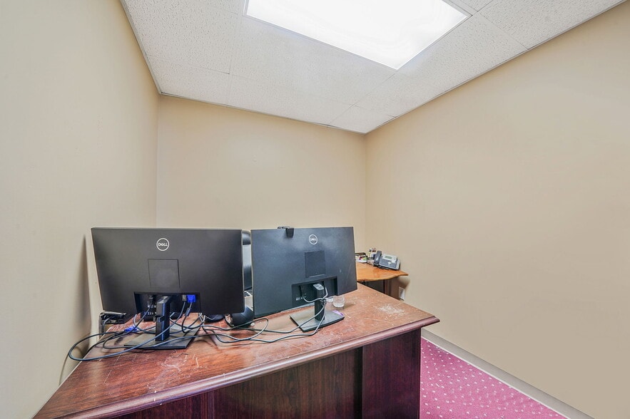 More Photos Of 203 Rockaway Ave, Valley Stream Office For Sale