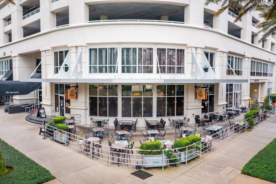 More Photos Of 100 S Eola Dr, Orlando Apartments For Lease