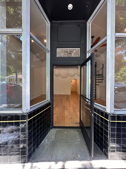 More Photos Of 1551 Echo Park Ave, Los Angeles Apartments For Lease