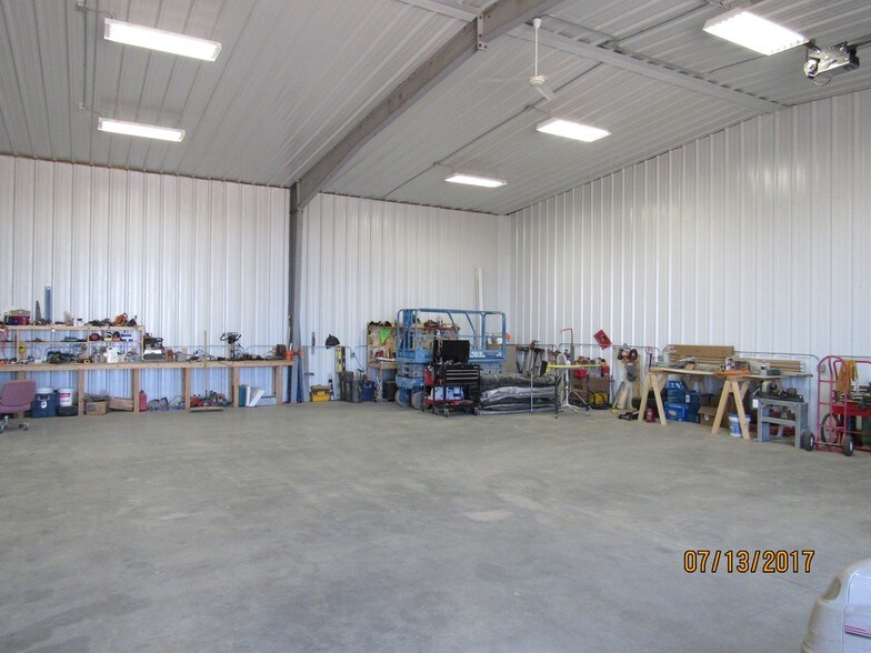 More Photos Of 2635 High St, Killdeer Flex For Sale