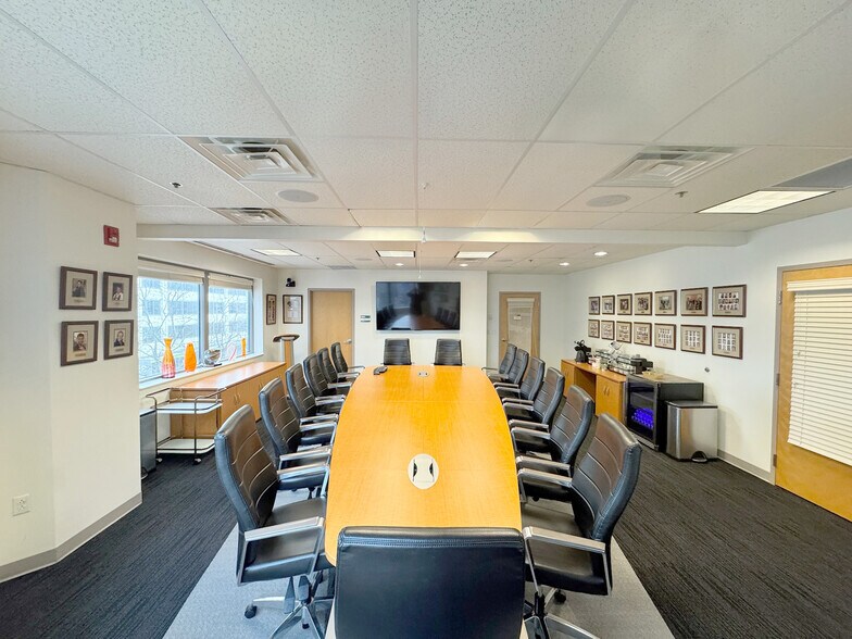 More Photos Of 3600 Market St, Philadelphia Office For Sale