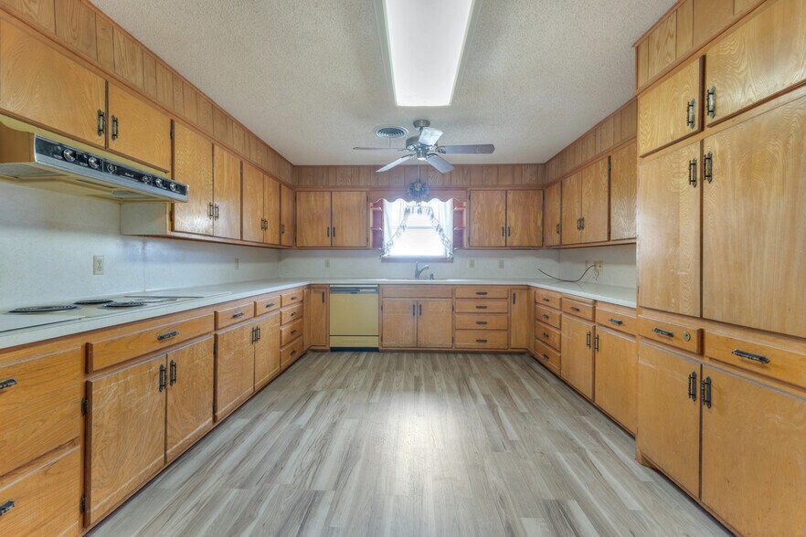 More Photos Of Atherton Ranch, Wheeler Land For Sale
