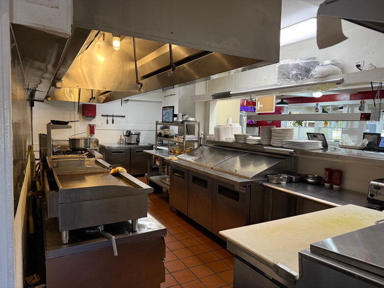 More Photos Of 1013 S Main St, Landis Restaurant For Sale