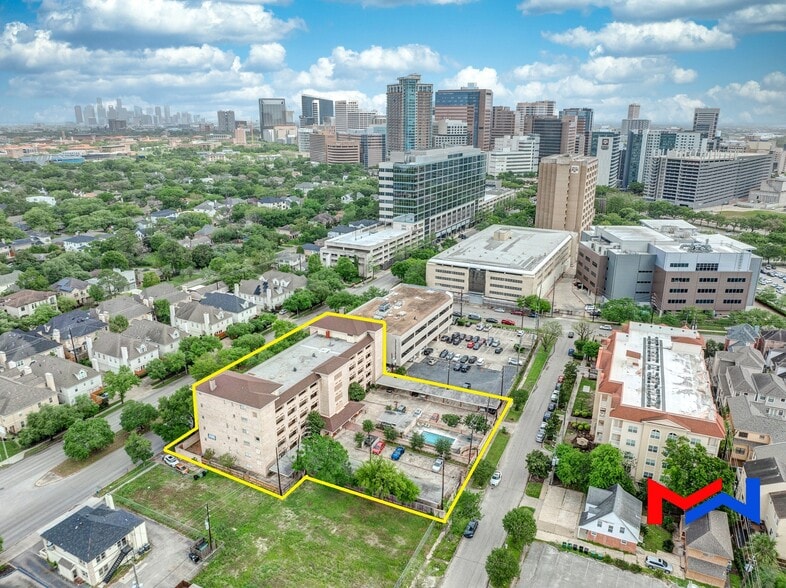 Primary Photo Of 2210 Dorrington St, Houston Multifamily For Sale