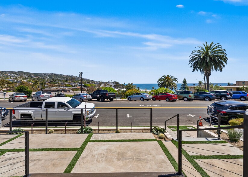 More Photos Of 216 Cliff Dr, Laguna Beach Apartments For Sale