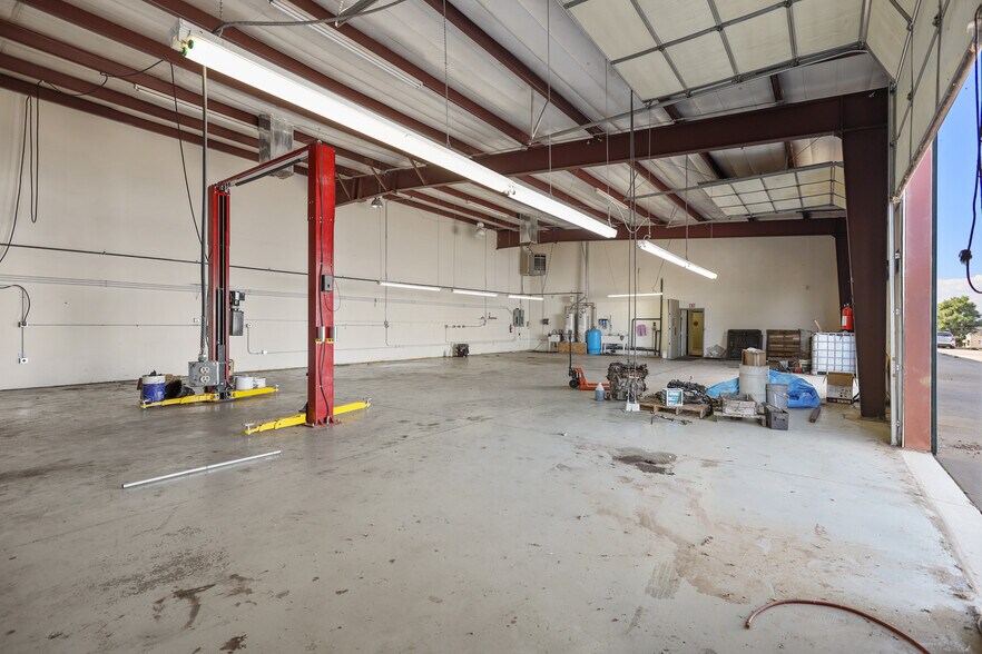 More Photos Of 854 Baseline Pl, Brighton Warehouse For Sale