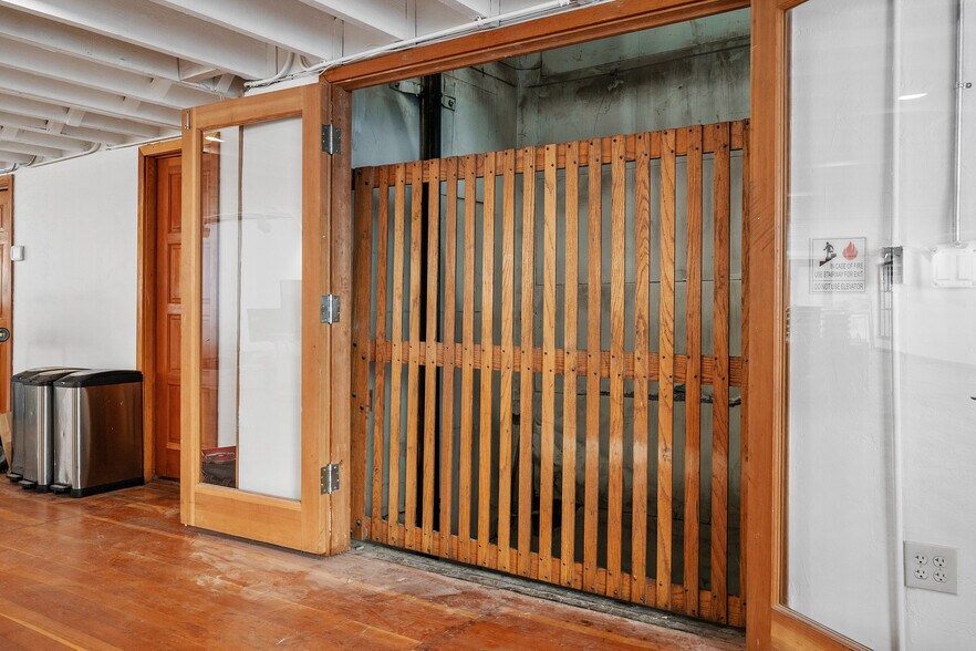 More Photos Of 443 Tehama St, San Francisco Loft Creative Space For Sale