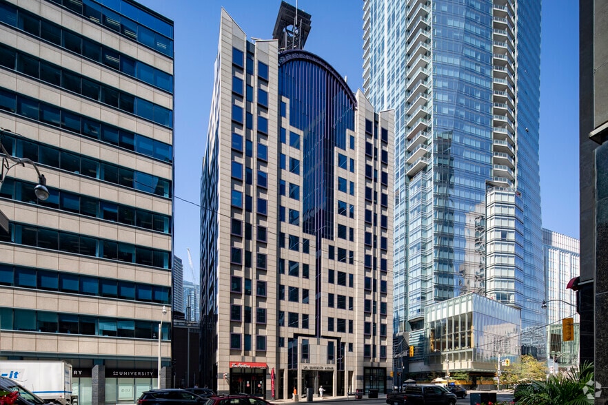 More Photos Of 170 University Ave, Toronto Office For Lease