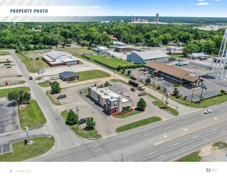 More Photos Of 1003 US Highway 80 E, Demopolis Fast Food For Sale