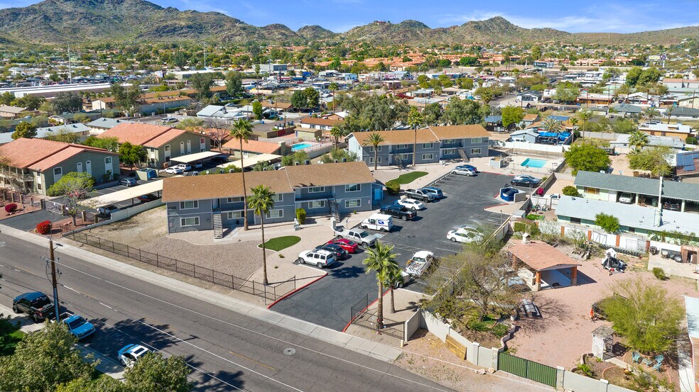 More Photos Of 1346 E Mountain View Rd, Phoenix Apartments For Sale