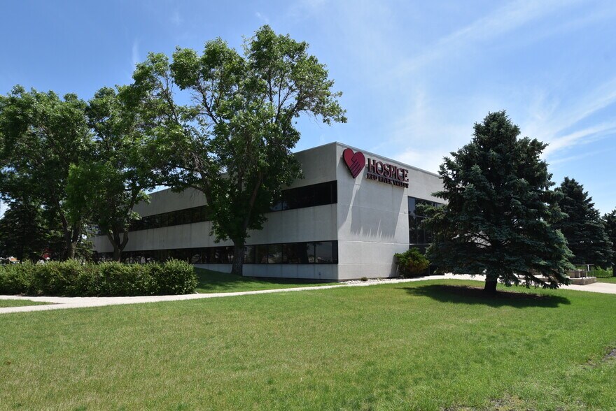 Primary Photo Of 1701 38th St S, Fargo Office For Lease