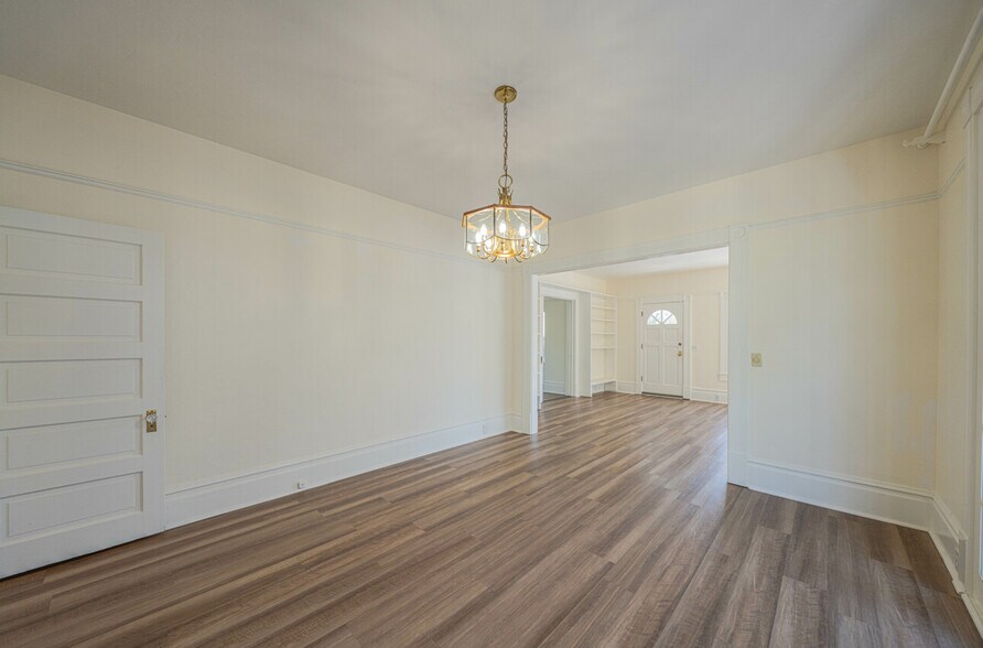 More Photos Of 206 Cypress Ave, Pacific Grove Apartments For Sale