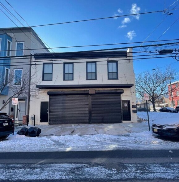 More Photos Of 614 W Jefferson St, Philadelphia Light Manufacturing For Sale