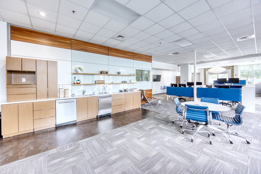 More Photos Of 408 12th St, Columbus Loft Creative Space For Sale