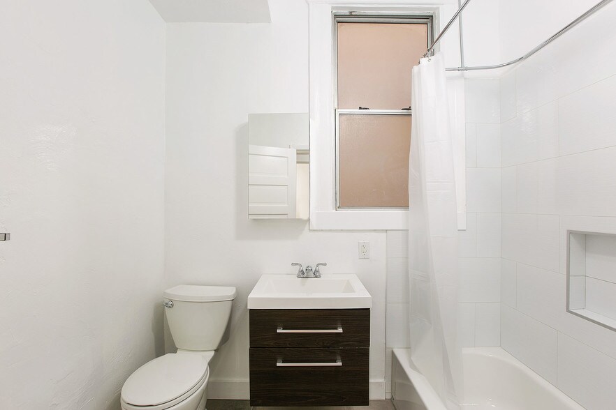 More Photos Of 28-32 Elgin Park, San Francisco Apartments For Sale