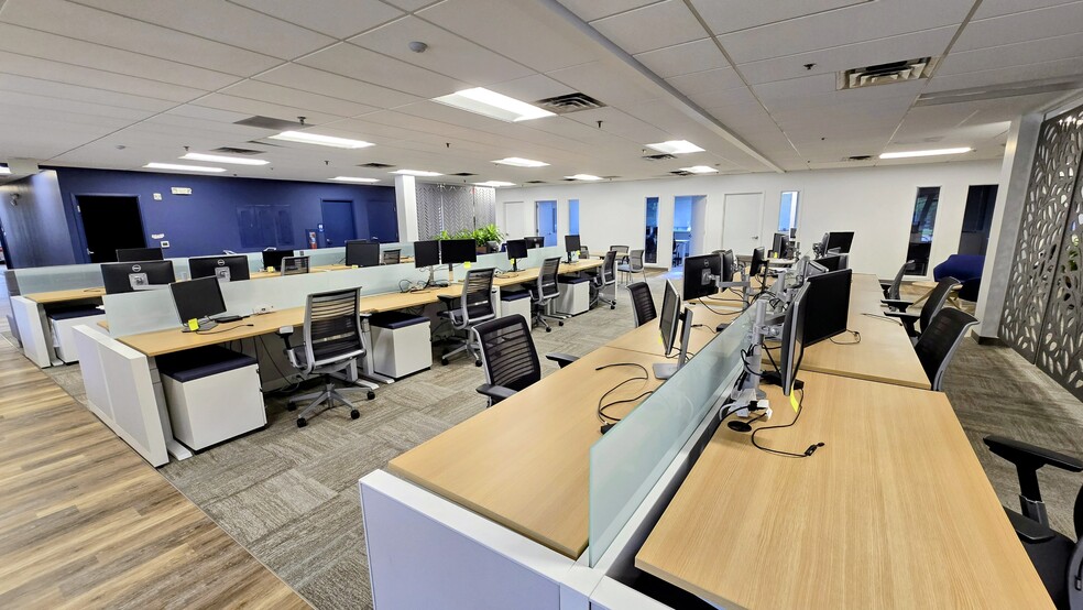More Photos Of 355 Business Center Dr, Horsham Township Office For Sale