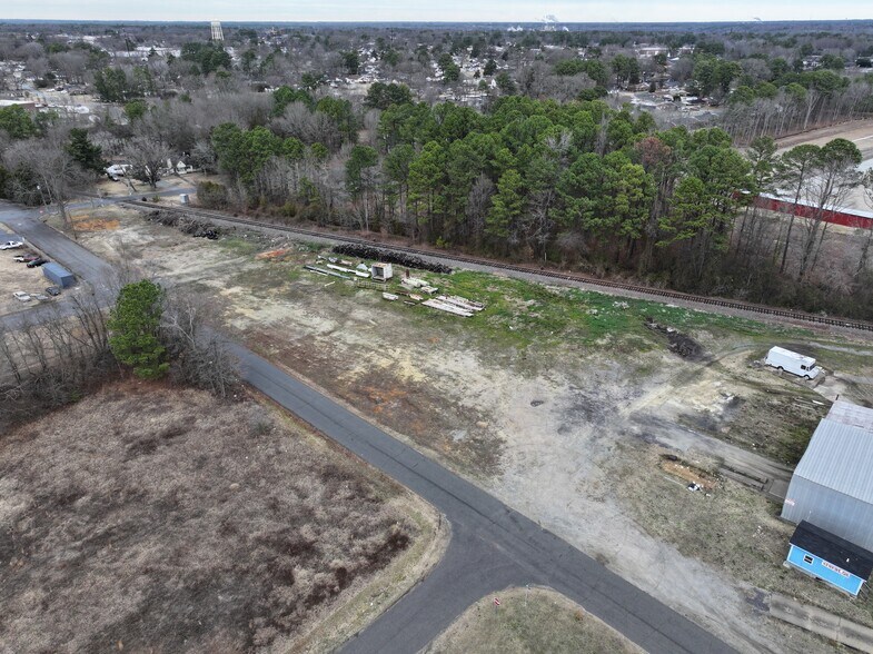More Photos Of 1331 Stancell St, Roanoke Rapids Warehouse For Sale