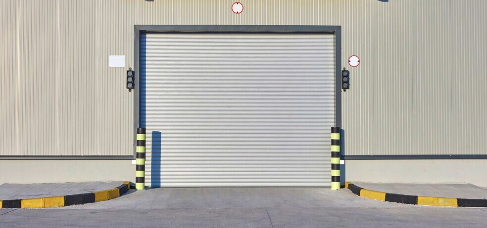More Photos Of 21889 I-35, Salado Warehouse For Lease