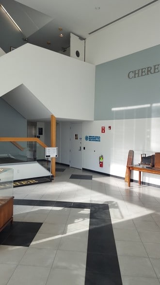 More Photos Of 99 Mechanic St, Pawcatuck Office For Sale