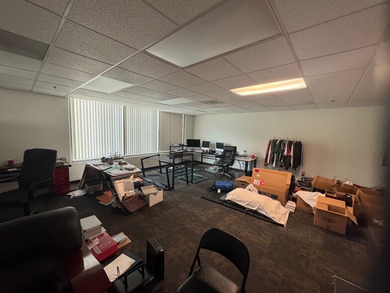 More Photos Of 23810 Via Del Rio Ave, Yorba Linda Warehouse For Lease