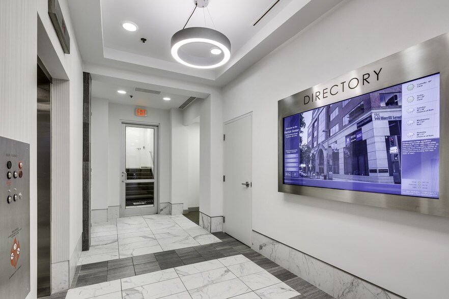 More Photos Of 30 W Patrick St, Frederick Office Residential For Lease