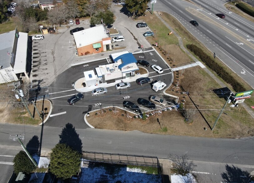 More Photos Of 3808 N Monroe St, Tallahassee General Retail For Lease