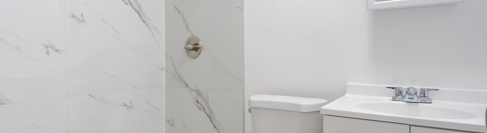 More Photos Of 86 NE 36th Ct, Oakland Park Apartments For Sale