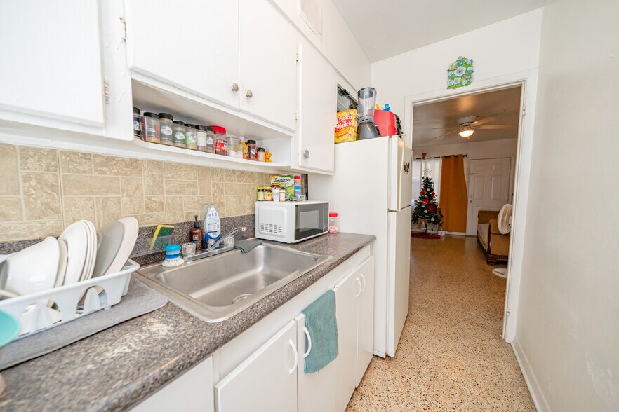 More Photos Of 112 NW 10th St, Homestead Apartments For Sale