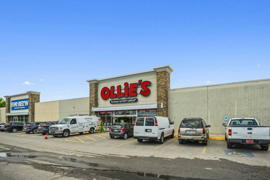More Photos Of 501 SE Washington Blvd, Bartlesville Storefront For Sale