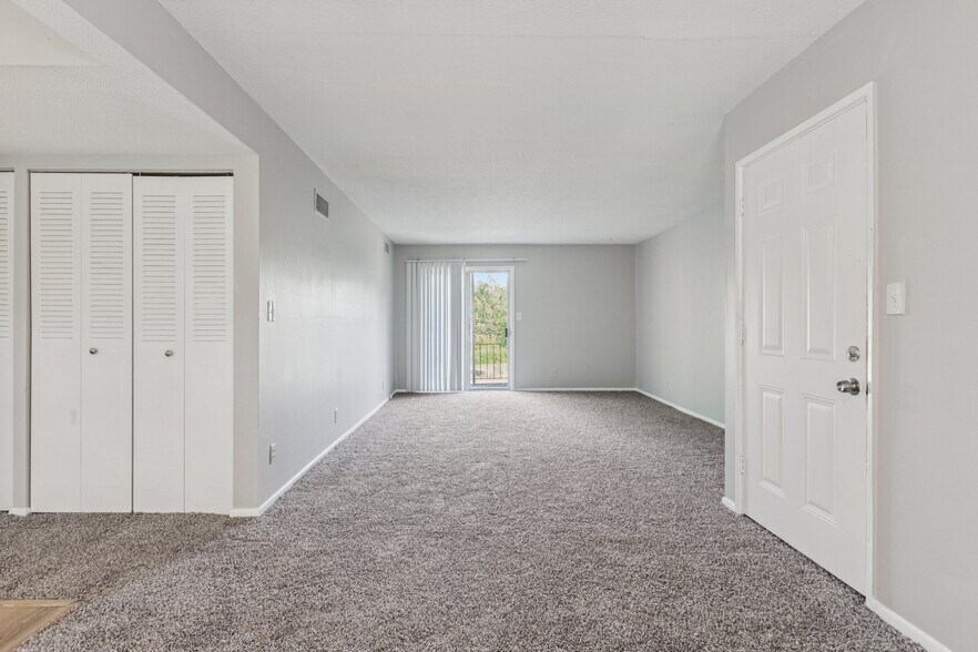 More Photos Of 8000-8034 E 88th Ter, Kansas City Apartments For Sale