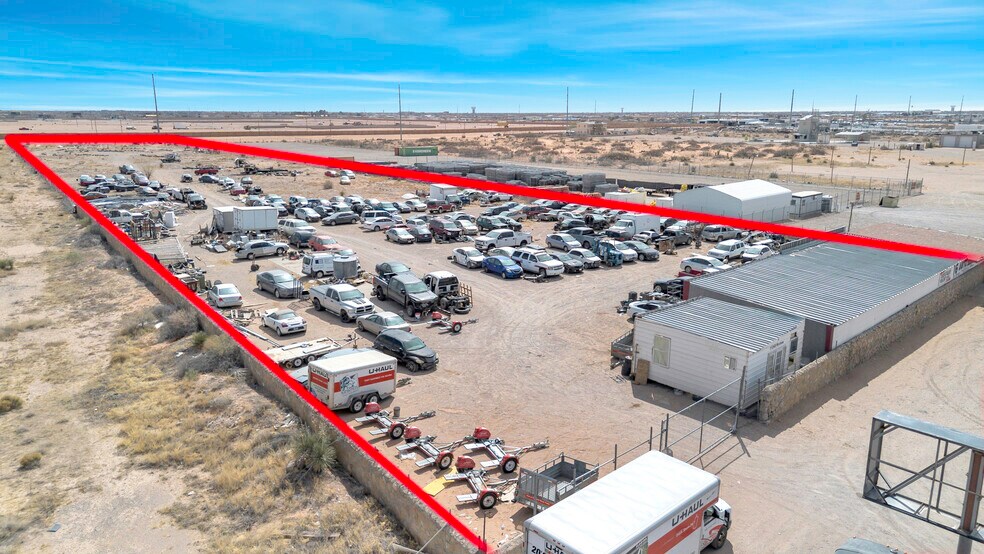More Photos Of 14010 Montana Ave, El Paso Auto Salvage Facility For Sale