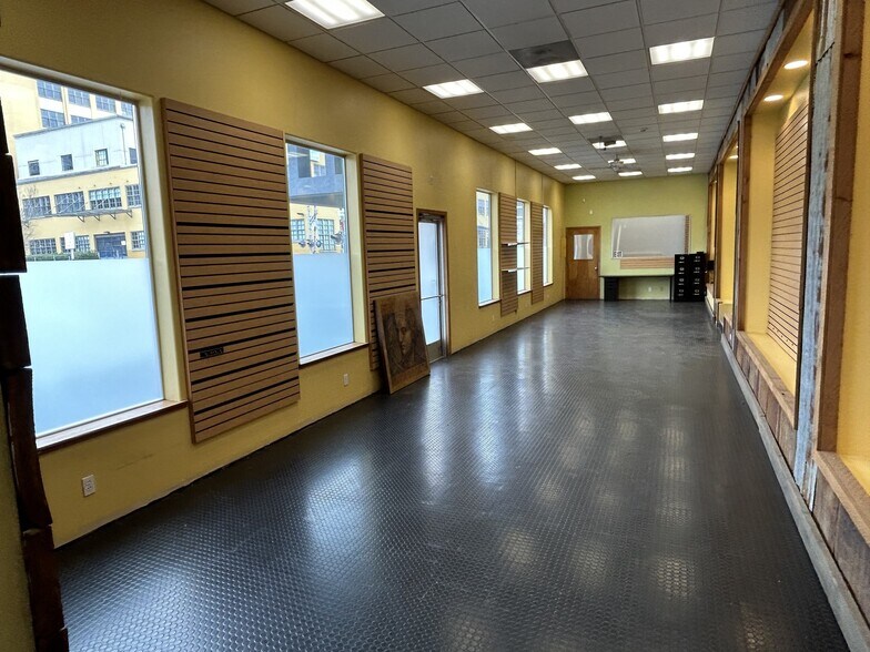More Photos Of 88 Washington, Portland Industrial For Lease