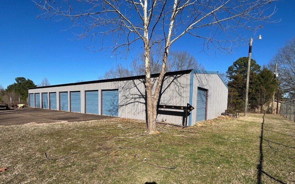 More Photos Of 9318 US Highway 59 N, Atlanta Specialty For Sale