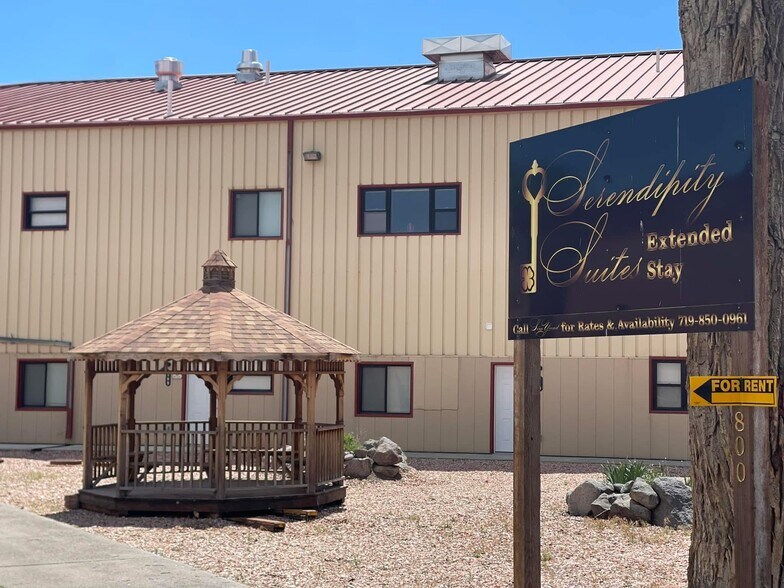 Primary Photo Of 800 Oak St, Del Norte Apartments For Sale