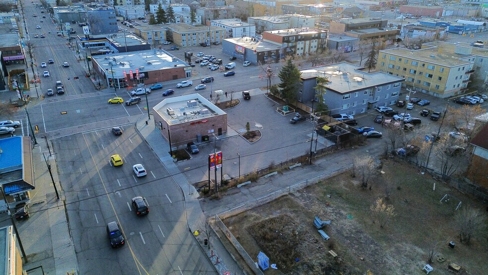 More Photos Of 10909 107 Av NW, Edmonton Service Station For Sale
