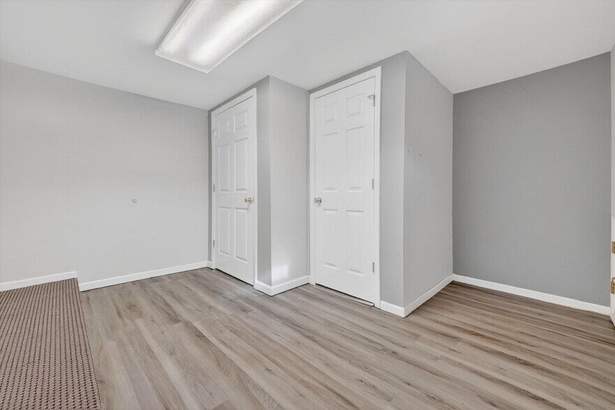 More Photos Of 75 Ramapo Rd, Garnerville Office For Sale