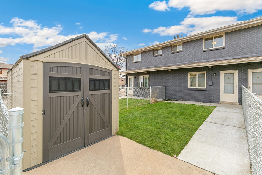 More Photos Of 4510 Everett Ct, Wheat Ridge Apartments For Sale