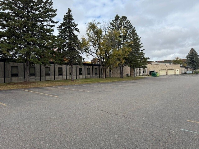 More Photos Of 225 S 28th Ave, Wausau Schools For Sale