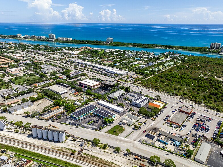 More Photos Of 218 S US Highway One, Tequesta Office For Lease