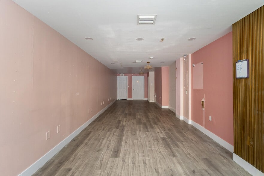 More Photos Of 1034-1040 NW 3 Ave, Miami Storefront Retail Residential For Lease