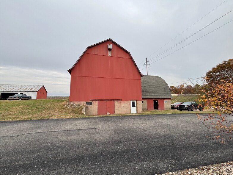 More Photos Of 52395 County Road 29, Bristol Industrial For Sale