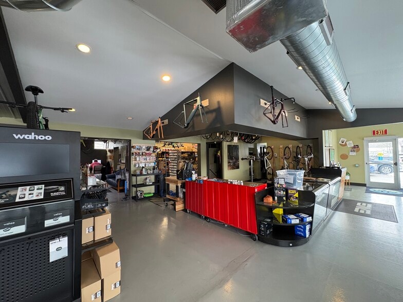 More Photos Of 1201 Washington St, Columbus Loft Creative Space For Lease