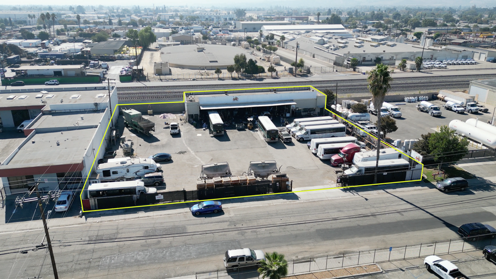 Primary Photo Of 1100 Price Ave, Pomona Service For Lease