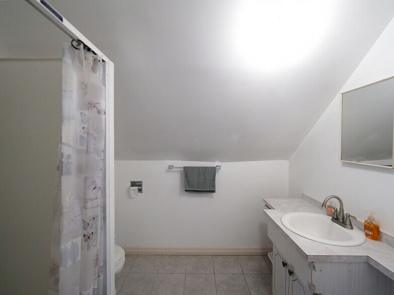 More Photos Of 2312 W 21st St, Chicago Apartments For Sale