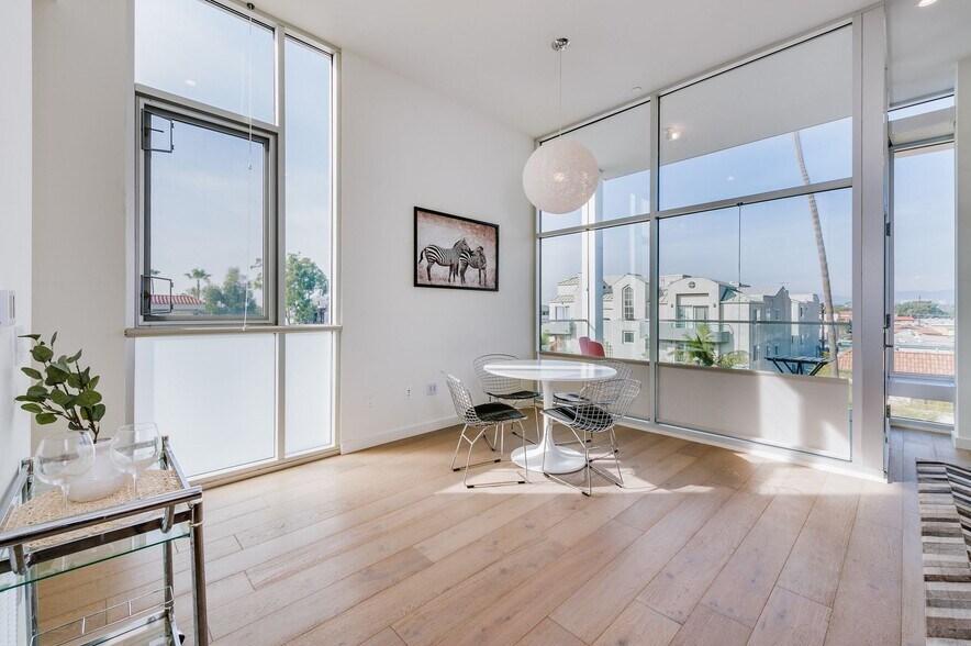 More Photos Of 12770 Caswell Ave, Los Angeles Apartments For Sale