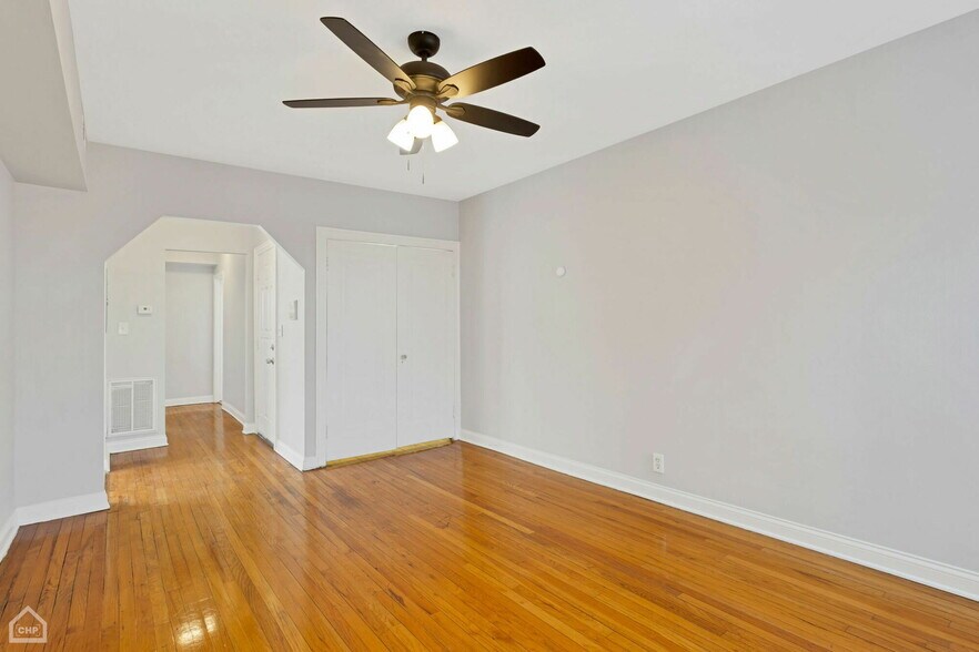 More Photos Of 7150-52 S Cornell Ave, Chicago Apartments For Sale